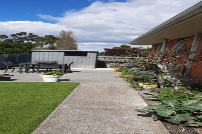 Photo of property in 407d High Street, Rangiora, 7400