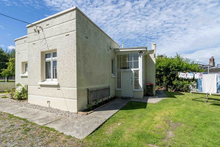 Photo of property in 2 Wentworth Street, East Gore, Gore, 9710