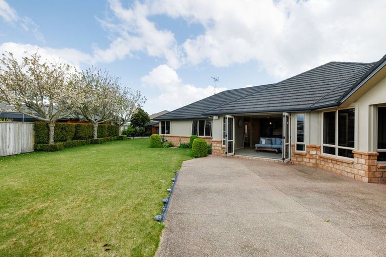 Photo of property in 14 The Peninsula, Huntington, Hamilton, 3210