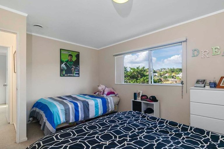 Photo of property in 2/94 Nigel Road, Browns Bay, Auckland, 0630