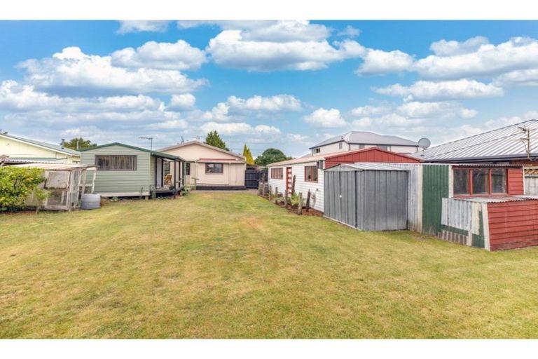 Photo of property in 30 Quinns Road, Shirley, Christchurch, 8013