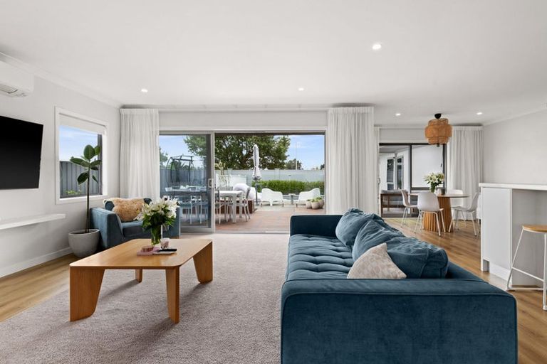 Photo of property in 25 Rakaia Way, Poraiti, Napier, 4112