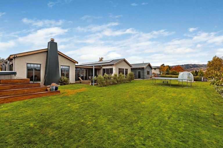 Photo of property in 57 Hall Road, Bannockburn, Cromwell, 9384