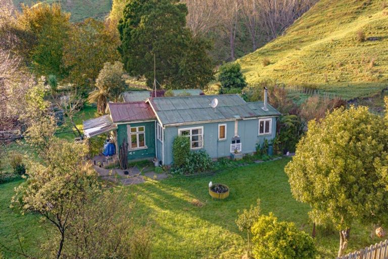 Photo of property in 37 Creek Road, Mangamahu, Whanganui, 4586