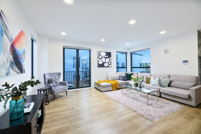 Photo of property in 5 Nephrite Lane, Henderson, Auckland, 0610