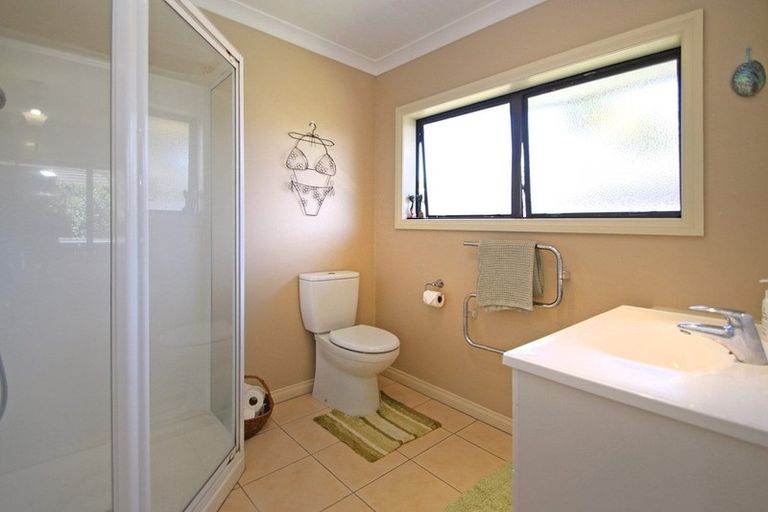 Photo of property in 8 Lockhart Place, Rototuna, Hamilton, 3210