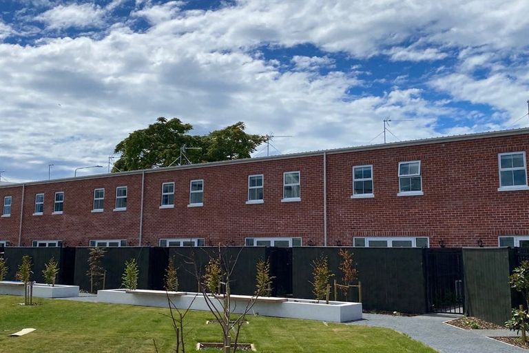 Photo of property in 6/287 Selwyn Street, Spreydon, Christchurch, 8024