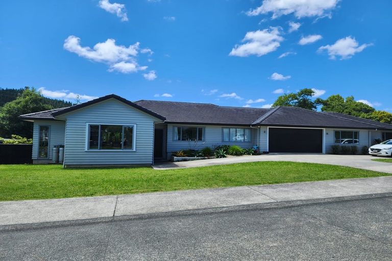 Photo of property in 5 Wautaiti Drive, Riverhead, 0820