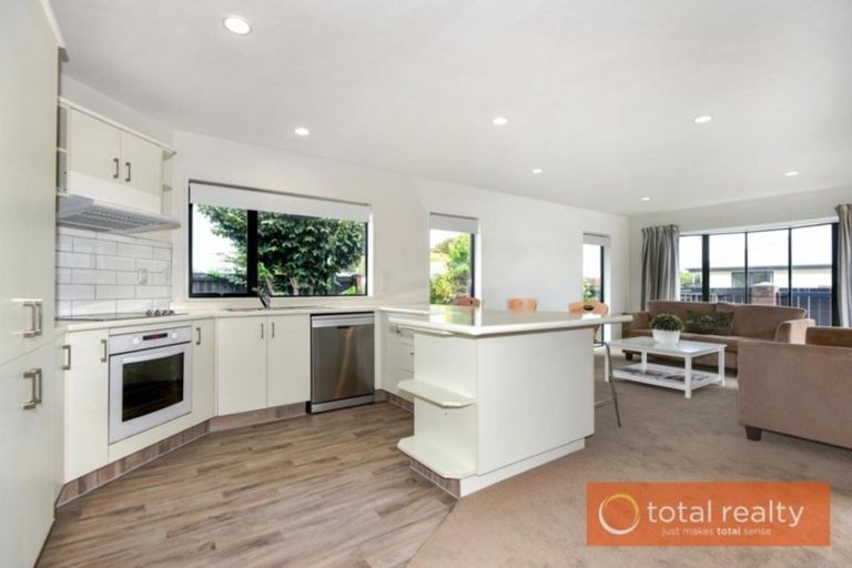 Photo of property in 1/126 Halswell Junction Road, Halswell, Christchurch, 8025