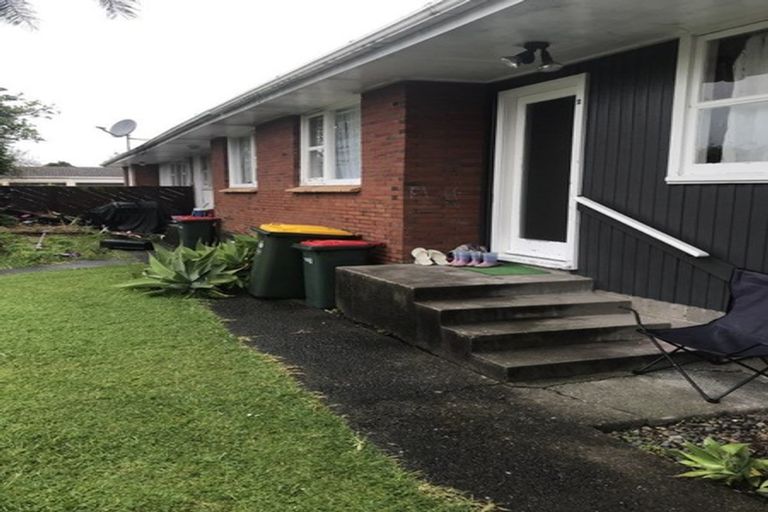 Photo of property in 2/53 Pakuranga Road, Pakuranga, Auckland, 2010