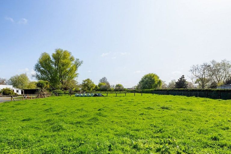 Photo of property in 166 Racecourse Road, Cambridge, 3493