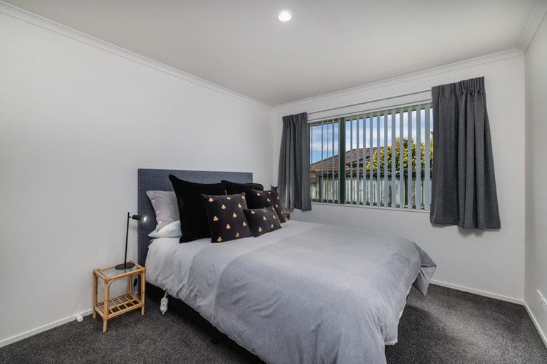 Photo of property in 11 Kilountain Place, Kerikeri, 0230