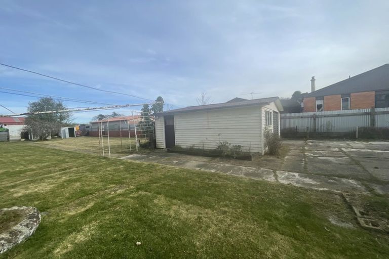 Photo of property in 2 Howard Street, Gore, 9710