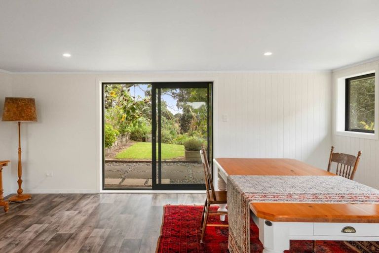 Photo of property in 37 Pohutukawa Drive, Athenree, Katikati, 3177