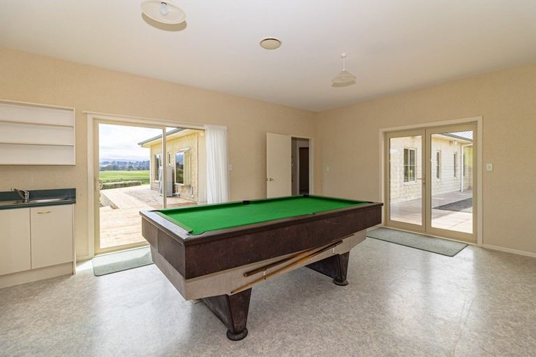 Photo of property in 68 Fauvels Road, Eketahuna, 4996