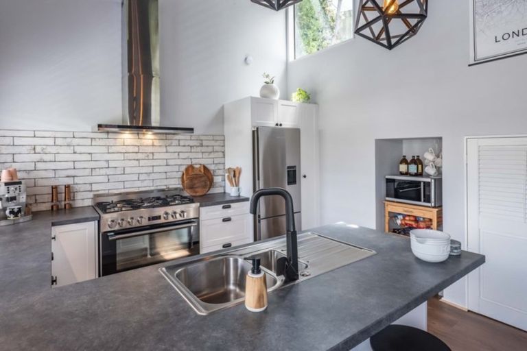 Photo of property in 42 Weggery Drive, Waikanae Beach, Waikanae, 5036