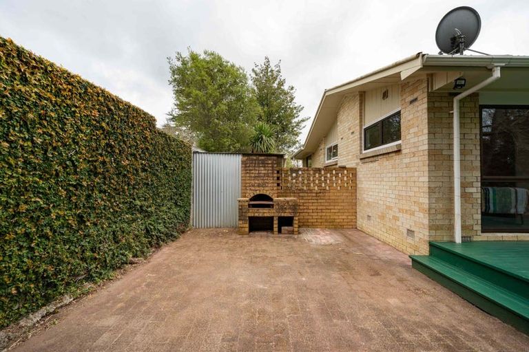 Photo of property in 28 Barrie Crescent, Silverdale, Hamilton, 3216