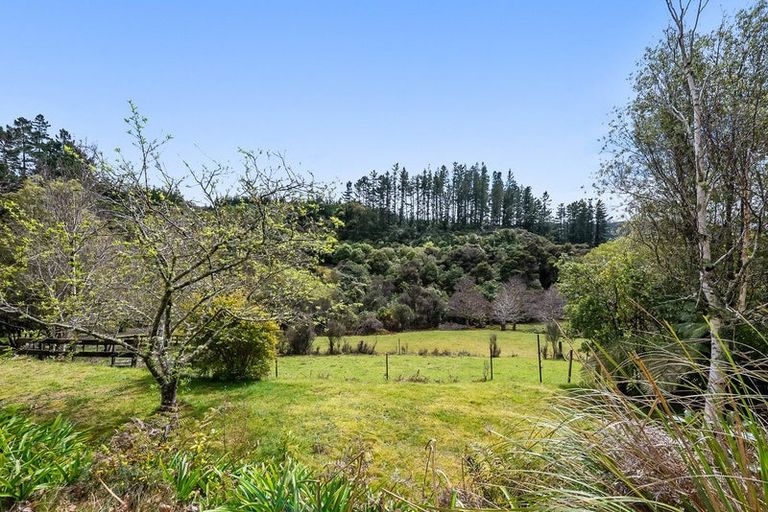 Photo of property in 70 Kaitoke Loop, Kaitoke, Upper Hutt, 5018