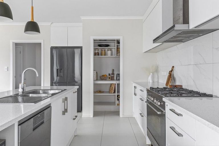 Photo of property in 6 Hehan Close, Cambridge, 3434