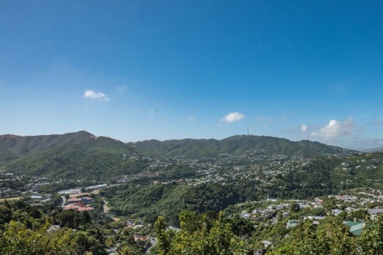 Photo of property in 128 Weld Street, Wadestown, Wellington, 6012