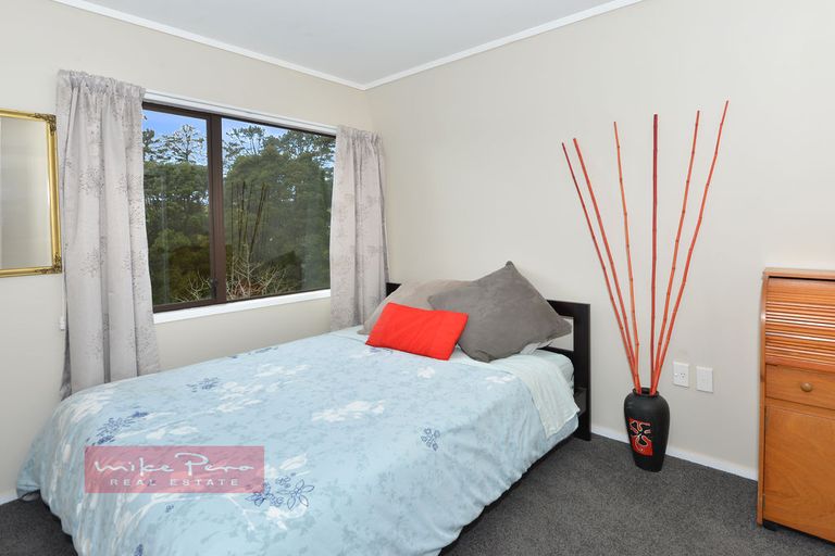 Photo of property in 307 Whananaki North Road, Opuawhanga, Hikurangi, 0181