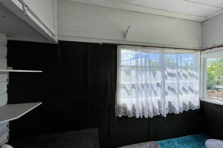 Photo of property in 1 Harborough Street, Watlington, Timaru, 7910