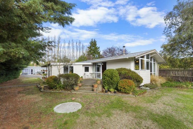 Photo of property in 978 Weedons Ross Road, West Melton, Christchurch, 7671