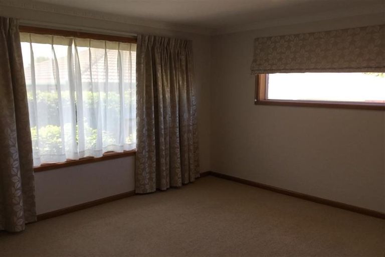 Photo of property in 44 Longmuir Street, Ilam, Christchurch, 8041