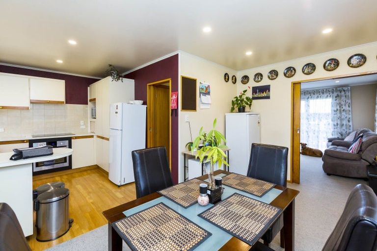 Photo of property in 19 Haylock Grove, Totara Park, Upper Hutt, 5018