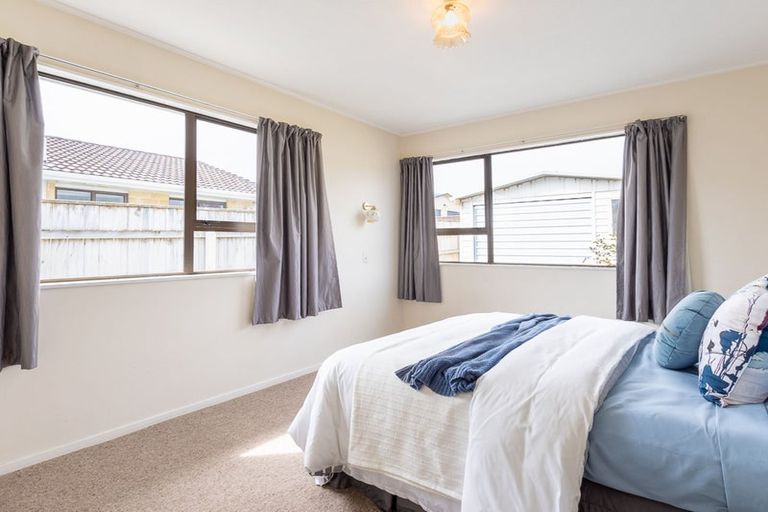 Photo of property in 10a Arnold Grove, Paraparaumu Beach, Paraparaumu, 5032