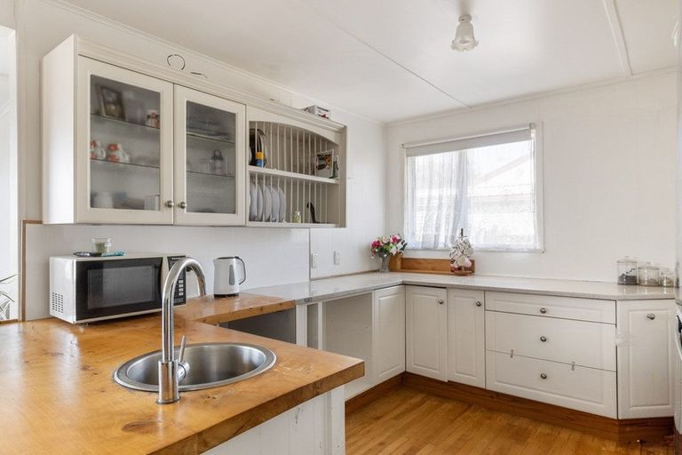 Photo of property in 50b Oxford Street, Te Puke, 3119