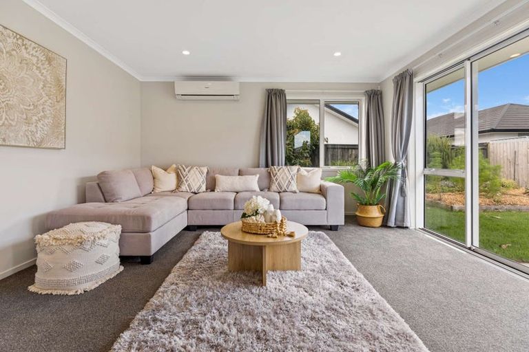 Photo of property in 12 Farrier Street, Papamoa, 3118