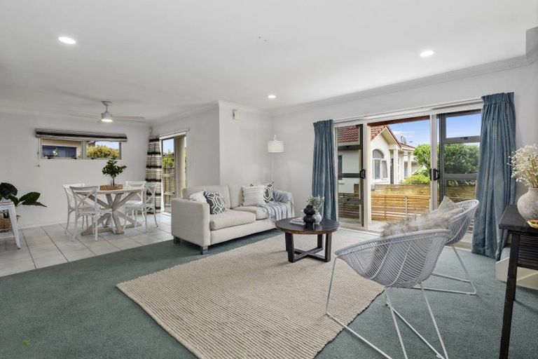 Photo of property in 5/485 Otumoetai Road, Otumoetai, Tauranga, 3110