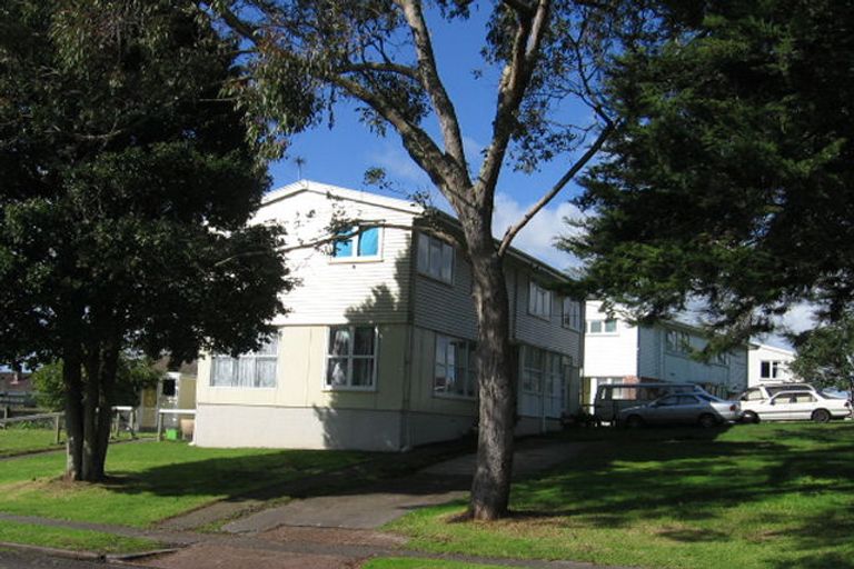 Photo of property in 1 Guthrey Place, Otara, Auckland, 2023