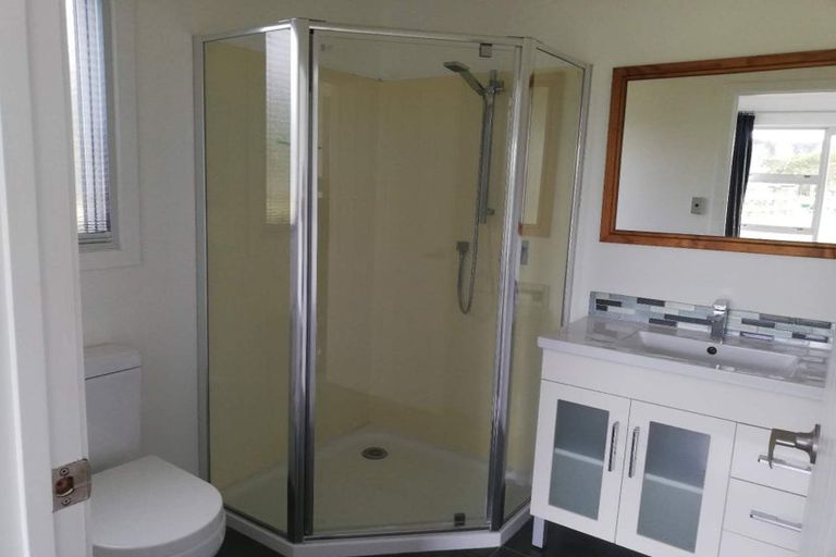 Photo of property in 939 Kahikatea Flat Road, Waitoki, Kaukapakapa, 0871