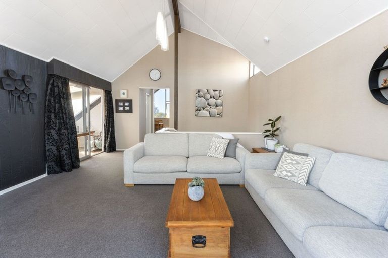 Photo of property in 4 Bristol Street, Tamatea, Napier, 4112