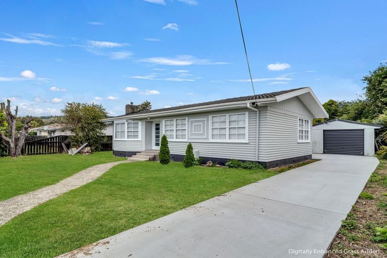 Photo of property in 27 Mckee Avenue, Fenton Park, Rotorua, 3010