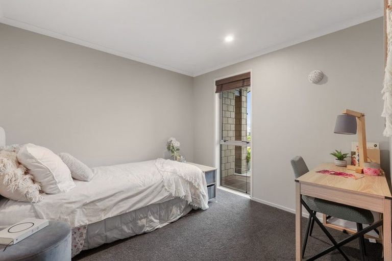 Photo of property in 64 Darlington Street, Ngatea, 3503