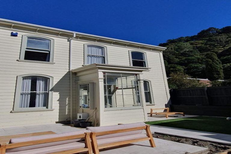 Photo of property in 13a George Street, Thorndon, Wellington, 6011