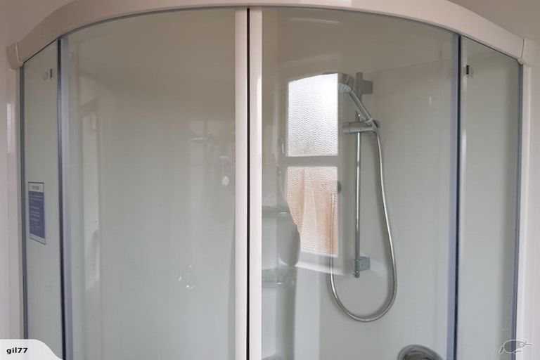 Photo of property in 18 Douglas Street, West End, Palmerston North, 4412