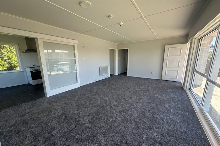 Photo of property in 411 Huia Place, Camberley, Hastings, 4120