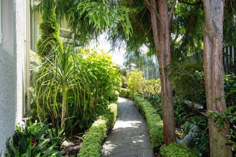 Photo of property in 26a Cameron Road, Bluff Hill, Napier, 4110