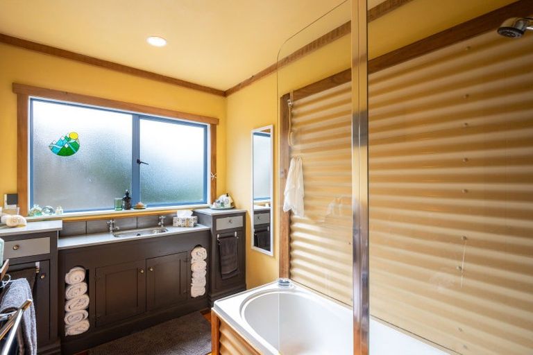 Photo of property in 233a Omata Road, Spotswood, New Plymouth, 4310