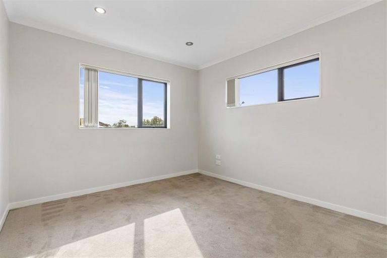 Photo of property in 88 Keri Vista Rise, Papakura, 2110