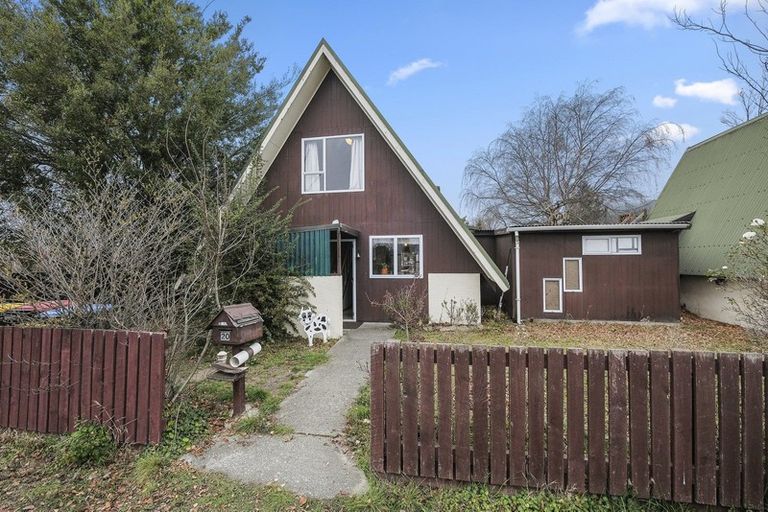 Photo of property in 20 Orchard Street, Clyde, 9330