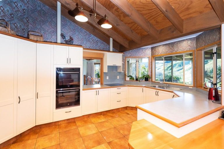 Photo of property in 12 Churchill Drive, Taradale, Napier, 4112