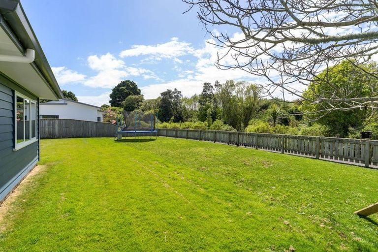 Photo of property in 5 Kingi Te Ahoaho Place, Otaki, 5512