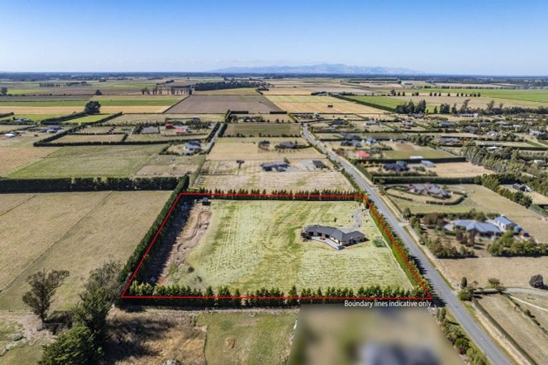 Photo of property in 35 Crozier Drive, Kirwee, Darfield, 7571