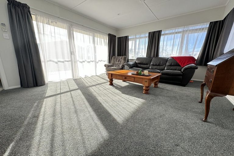 Photo of property in 57 James Foley Avenue, Pirimai, Napier, 4112