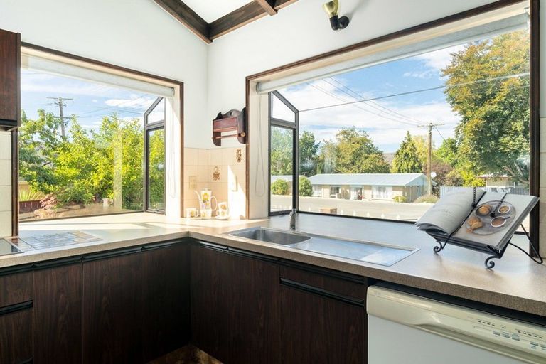 Photo of property in 17 Royal Terrace, Alexandra, 9320